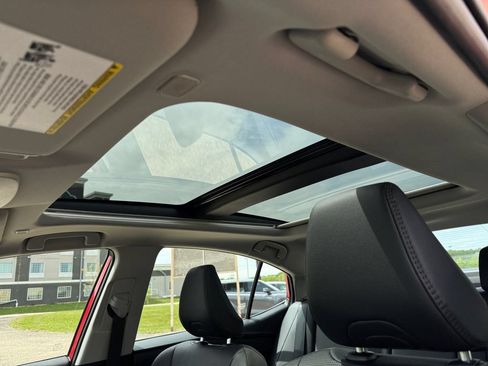 Certified 2025 Toyota Camry XLE FWD image 31