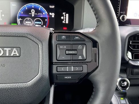 Used 2025 Toyota Land Cruiser 1958 image 11