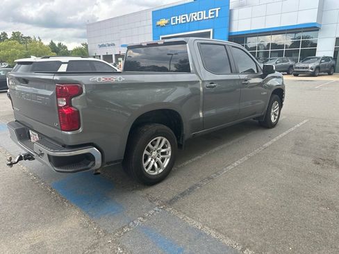 Used 2021 Chevrolet Silverado 1500 LT w/ Bed Protection Package AWD/4WD image 4