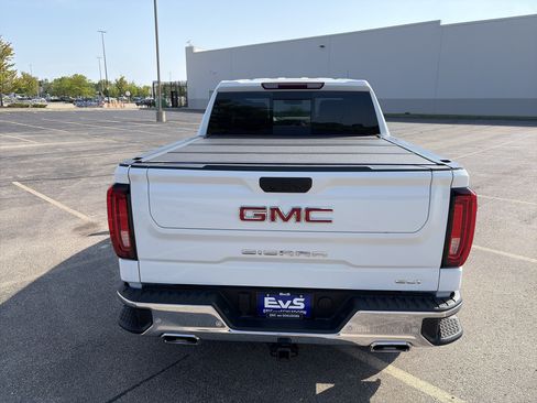Used 2025 GMC Sierra 1500 SLT w/ SLT Premium Plus Package AWD/4WD image 5