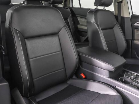 Used 2023 Volkswagen Atlas SE w/ Panoramic Sunroof Package AWD/4WD image 48