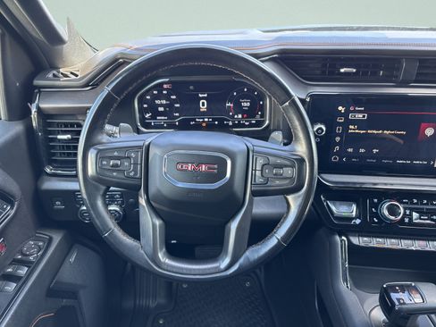 Used 2024 GMC Sierra 1500 AT4 w/ Technology Package AWD/4WD image 27