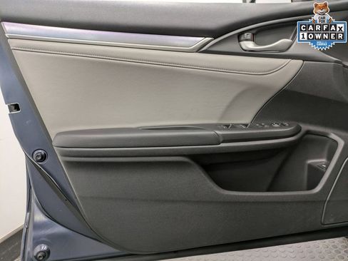 Used 2018 Honda Civic EX-L image 8