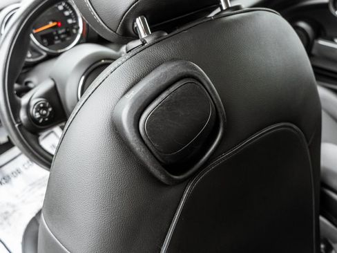 Used 2020 MINI Cooper 2-Door Hardtop image 29