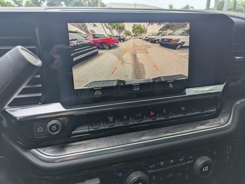Used 2026 Chevrolet Silverado 2500 LTZ w/ LTZ Convenience Package AWD/4WD image 27