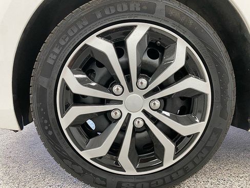 Used 2022 Chevrolet Spark LS image 26