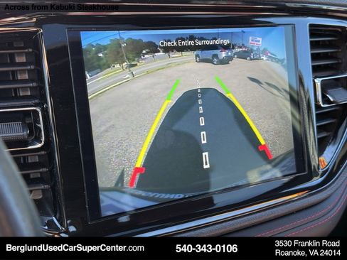 Used 2024 Dodge Durango GT image 24