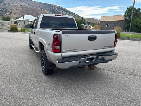 Used 2004 Chevrolet Silverado 2500 LS AWD/4WD image 6