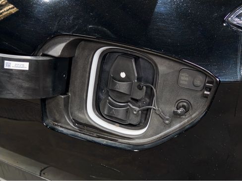 Used 2023 Hyundai Kona SEL FWD image 5