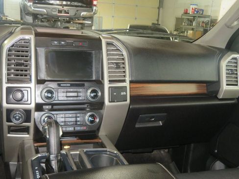 Used 2016 Ford F150 Lariat w/ Equipment Group 501A Mid image 41