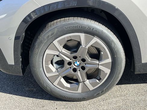 Used 2025 BMW X1 xDrive28i w/ Technology Package image 10