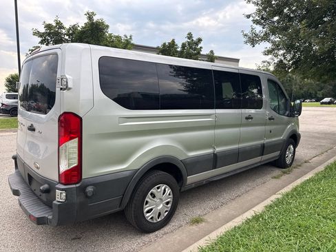 Used 2015 Ford Transit 350 XLT RWD image 5