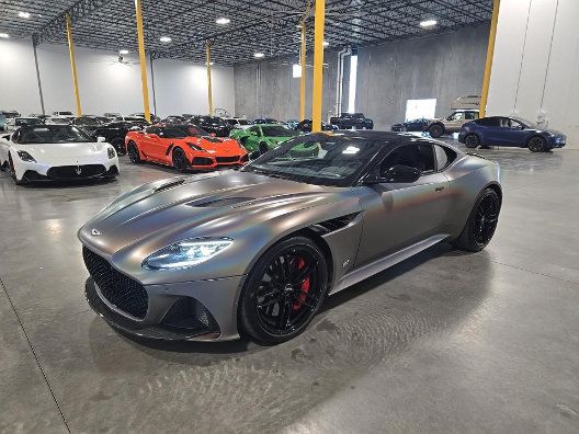 Used 2020 Aston Martin DBS Superleggera RWD image 1