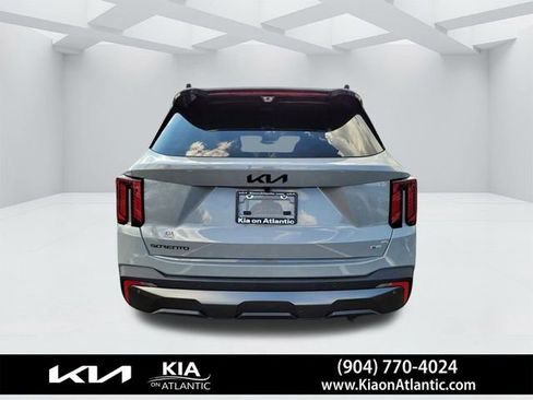 New 2025 Kia Sorento SX Prestige image 9