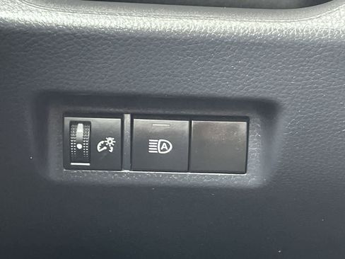 Used 2023 Toyota RAV4 LE image 26