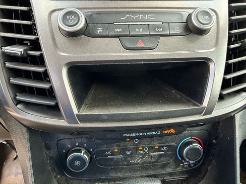 Used 2021 Ford Transit Connect XL FWD image 25
