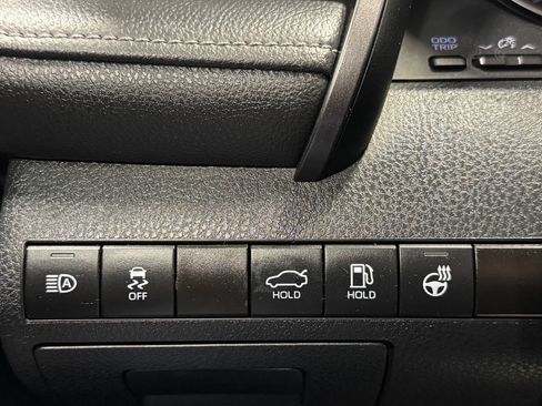 Used 2024 Toyota Camry SE FWD image 28