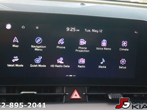 Certified 2025 Kia Sportage SX FWD image 32