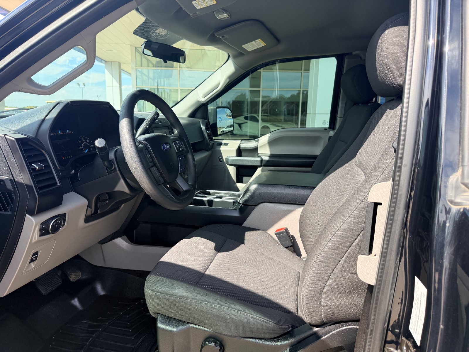 Used 2018 Ford F150 XL w/ Equipment Group 101A Mid AWD/4WD image 8