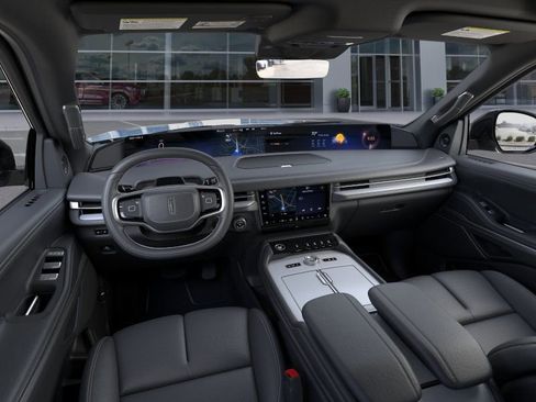 New 2026 Lincoln Navigator Reserve w/ Jet Appearance Package AWD/4WD image 9