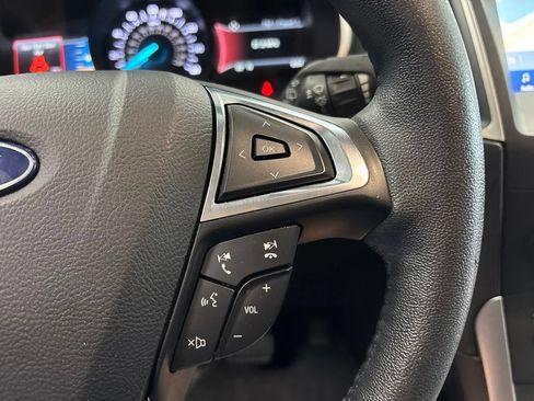 Used 2020 Ford Edge SEL AWD/4WD image 19