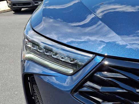 Used 2025 Acura RDX SH-AWD w/ Technology Package image 9