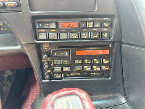 Used 1993 Chevrolet Corvette Coupe RWD image 27