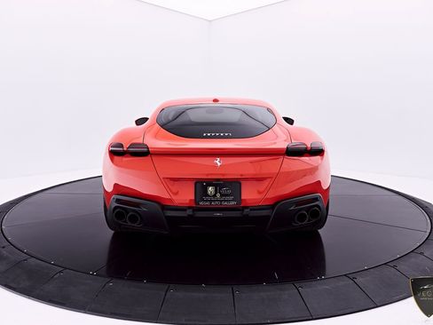 Used 2021 Ferrari Roma RWD image 17