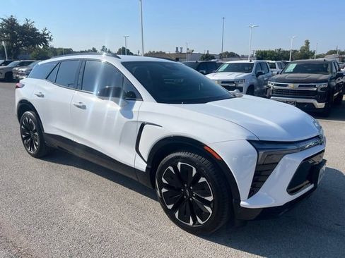 Used 2024 Chevrolet Blazer EV RS AWD/4WD image 1
