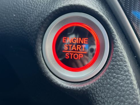 Used 2018 Honda Accord Sport image 21