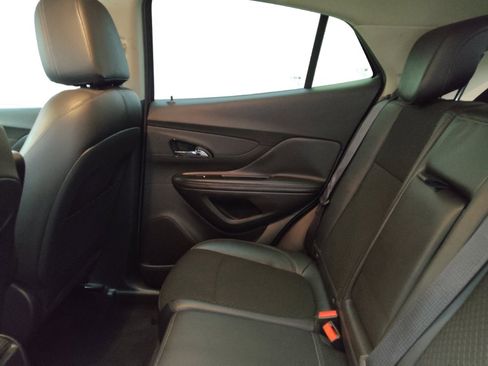 Used 2018 Buick Encore Preferred image 18