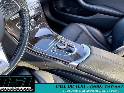 Used 2017 Mercedes-Benz C 300 4MATIC Sedan image 15