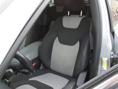 Used 2014 Jeep Cherokee Latitude image 10