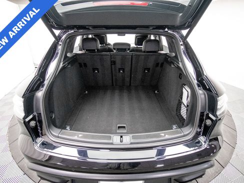 Used 2023 Porsche Macan GTS w/ GTS Sport Package image 50