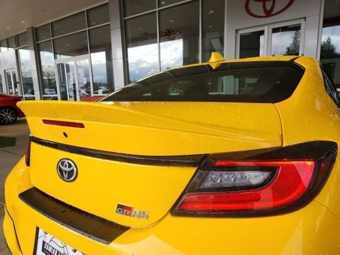 New 2026 Toyota GR86 YUZU Limited image 15