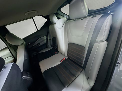 Used 2024 Nissan Kicks SR w/ SR Premium Package image 25