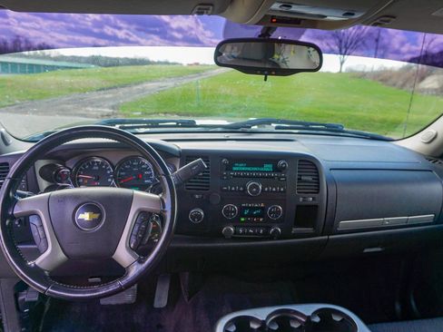 Used 2013 Chevrolet Silverado 1500 LT w/ All-Star Edition AWD/4WD image 11