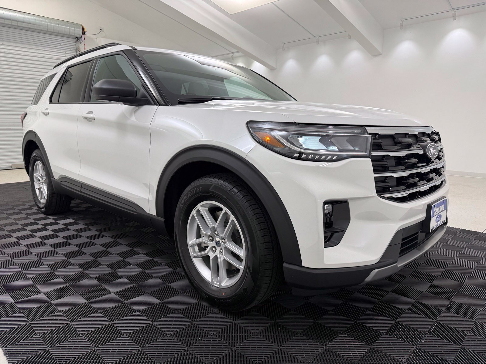 New 2027 Ford Explorer Active w/ Active Comfort Package RWD image 1