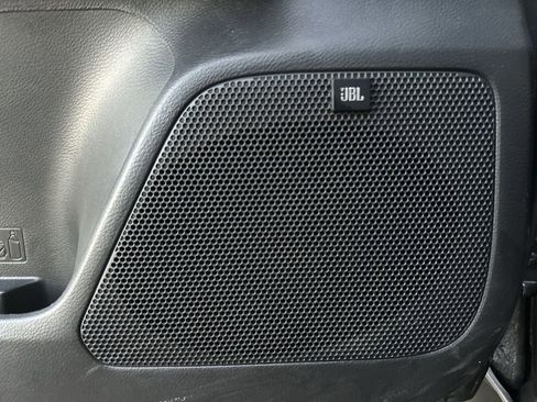 Used 2023 Toyota Tacoma TRD Off-Road w/ TRD Premium Off Road Package image 23