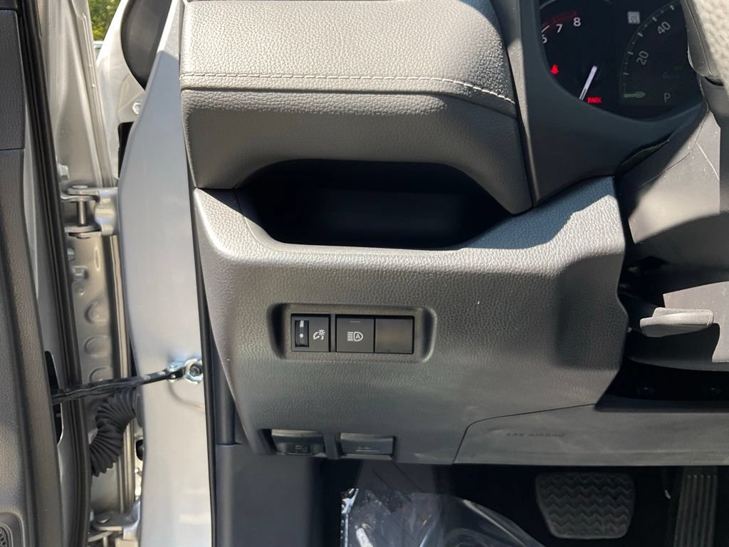 Used 2025 Toyota RAV4 LE FWD image 13