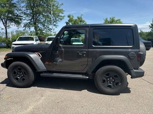 Used 2021 Jeep Wrangler Sport AWD/4WD image 2