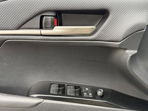 Certified 2025 Toyota Camry SE image 23