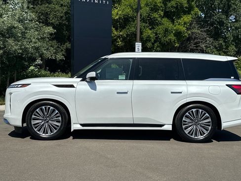 New 2026 INFINITI QX80 Luxe w/ Cargo Package AWD/4WD image 2