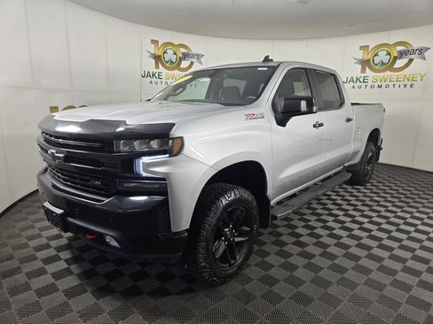 Certified 2021 Chevrolet Silverado 1500 LT Trail Boss w/ Safety Package AWD/4WD image 3