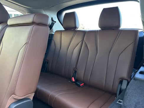 Certified 2023 Acura MDX SH-AWD w/ Advance Package image 14