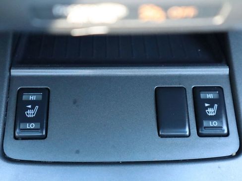 Used 2011 Nissan Murano SL w/ Navigation Pkg image 31