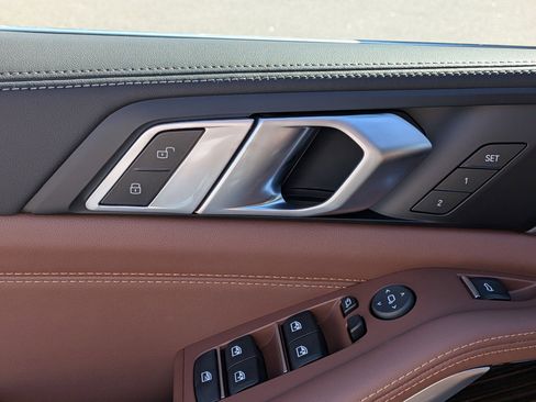 New 2026 BMW X5 sDrive40i w/ Premium Package image 12