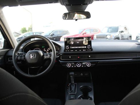 Used 2023 Honda Civic LX image 13