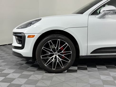 Certified 2023 Porsche Macan S image 12