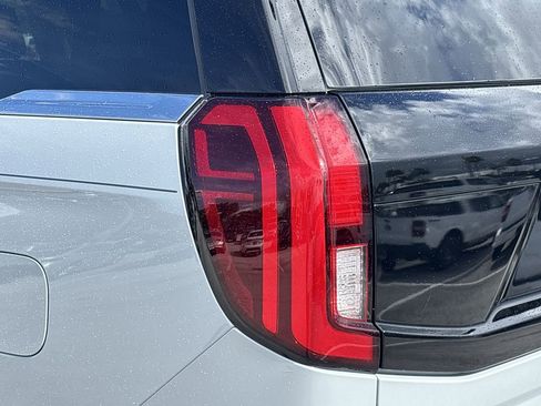 New 2025 Ford Expedition Max Active image 7